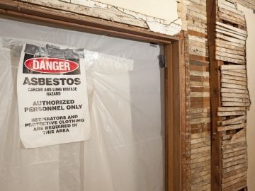 asbestos removal danger sign Thumbnail