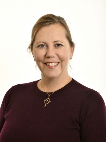 Photo of Melissa Barton